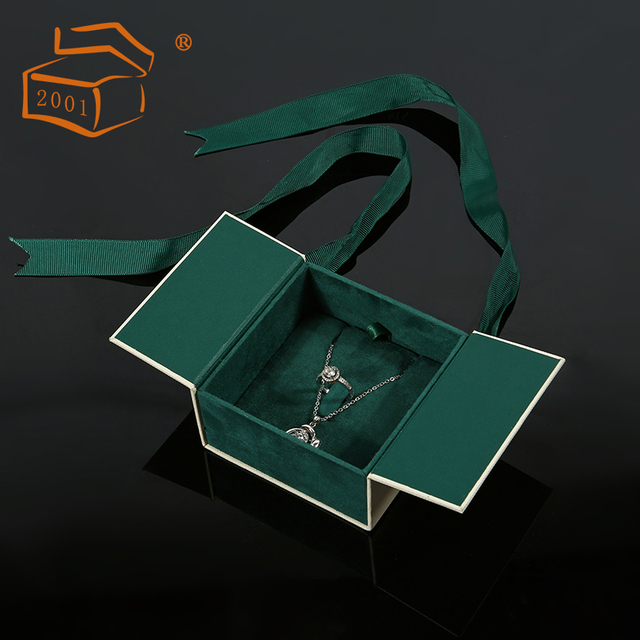 Double Door Beige Jewelry Box