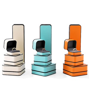 Black Edged Rounded Leather Jewelry Box