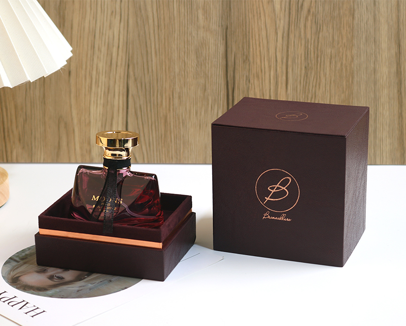 luxury perfume packaging.jpg