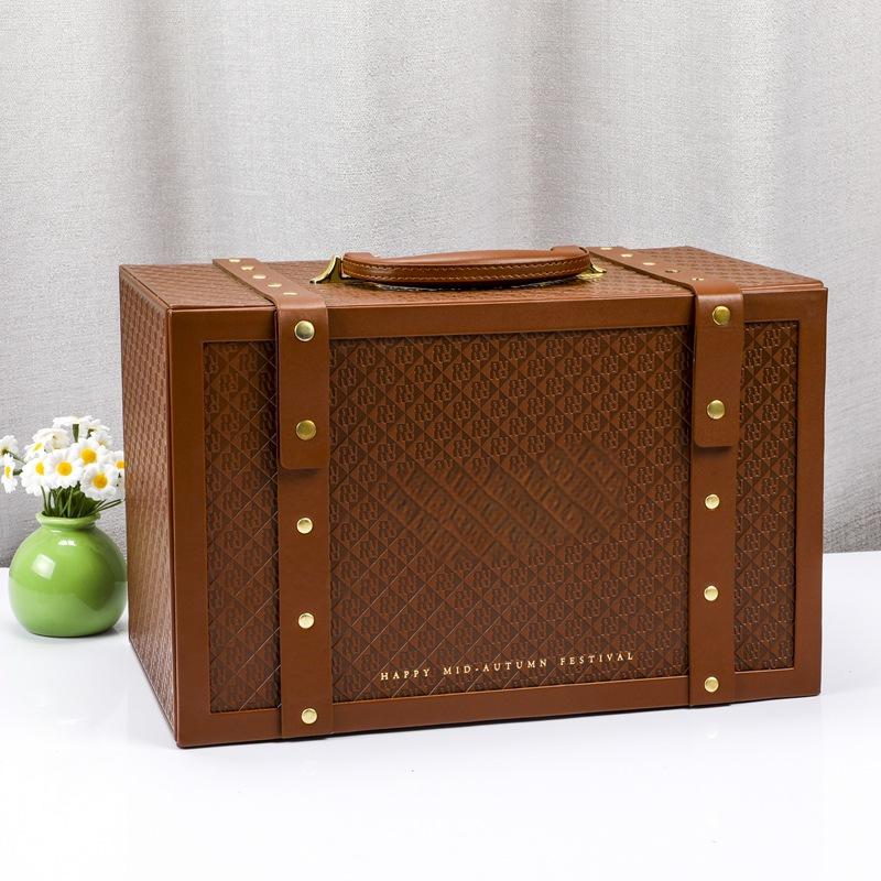 Luxury Gift Box Decoration