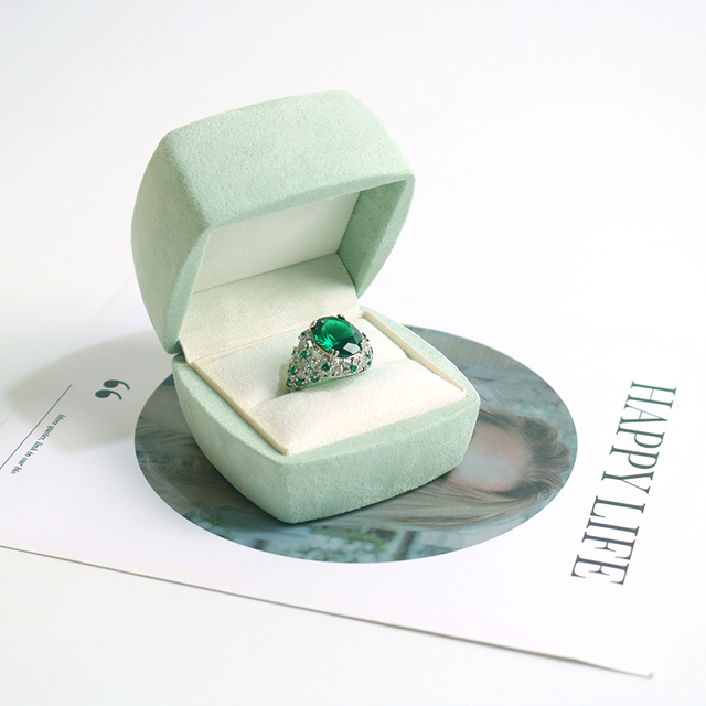 Simple Rounded Corner Jewelry Box