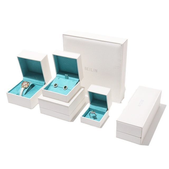 White Elegant Leather Jewelry Box