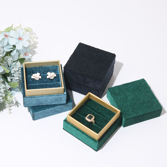 Small Velvet Jewelry Box