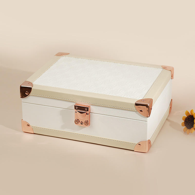 Mirror Jewelry Organizer