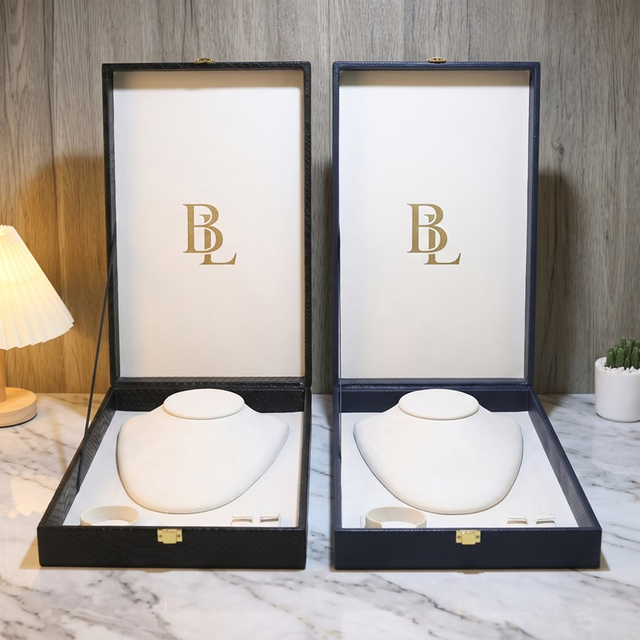 Jewelry Box for Necklaces And Bracelets